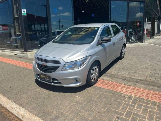 CHEVROLET ONIX 1.0 MPFI JOY 8V FLEX 4P MANUAL CHEVROLET ONIX 1.0 MPFI JOY 8V FLEX 4P MANUAL